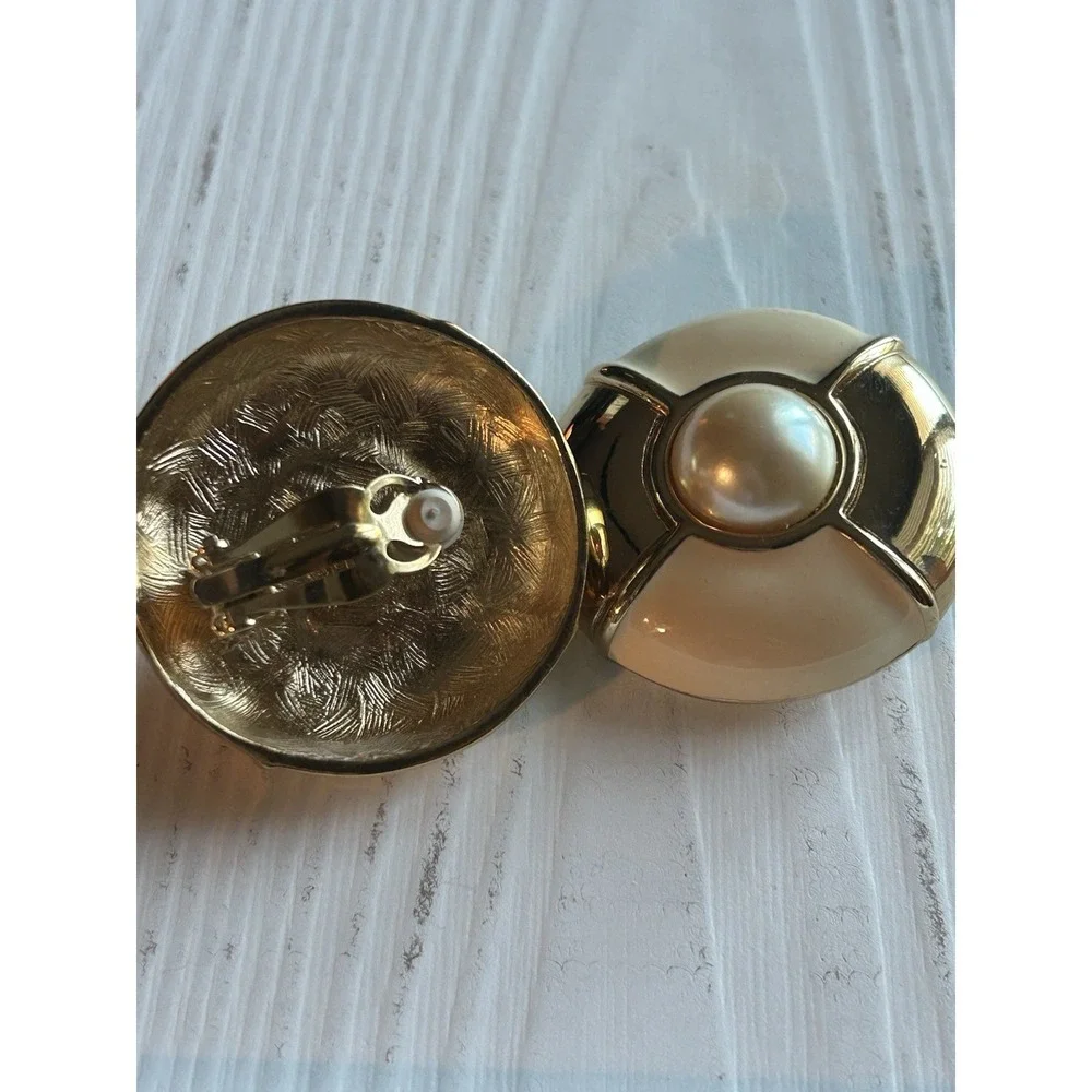GIVENCHY Signed  Faux Pearl Ivory Enamel Gold Plated Statement Earrings C: 1980s - Picture 8 of 14